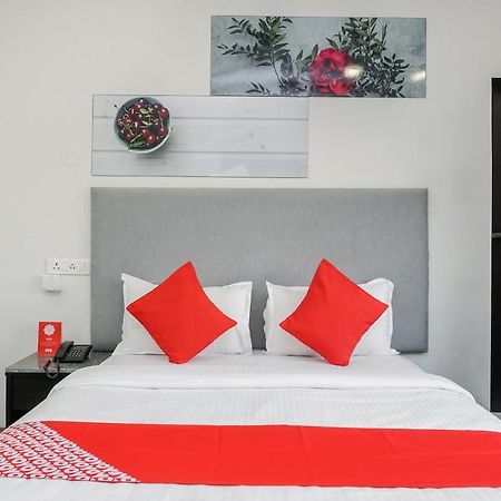 Oyo 16832 Hotel I Suite 2 Mangvadi Eksteriør billede