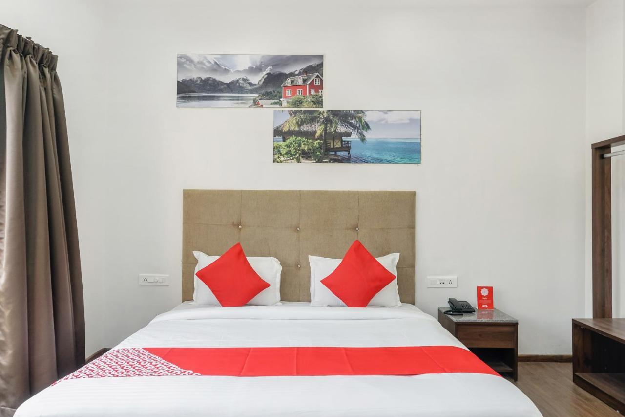 Oyo 16832 Hotel I Suite 2 Mangvadi Eksteriør billede