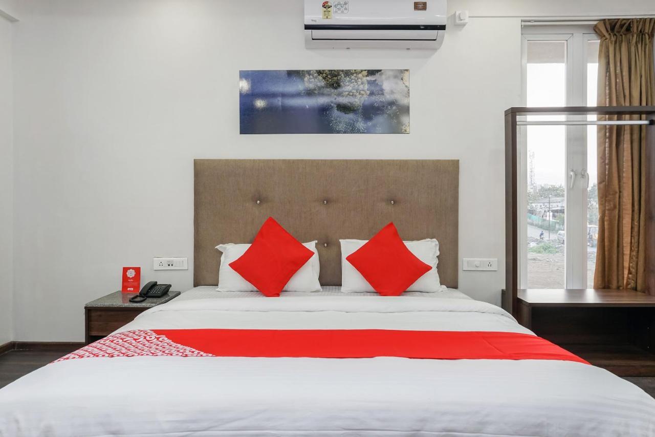 Oyo 16832 Hotel I Suite 2 Mangvadi Eksteriør billede