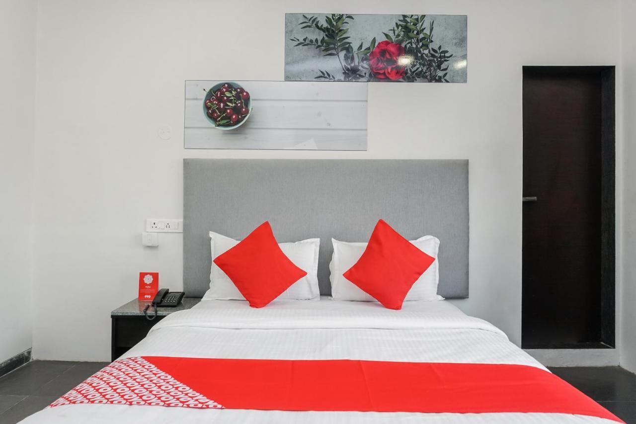 Oyo 16832 Hotel I Suite 2 Mangvadi Eksteriør billede