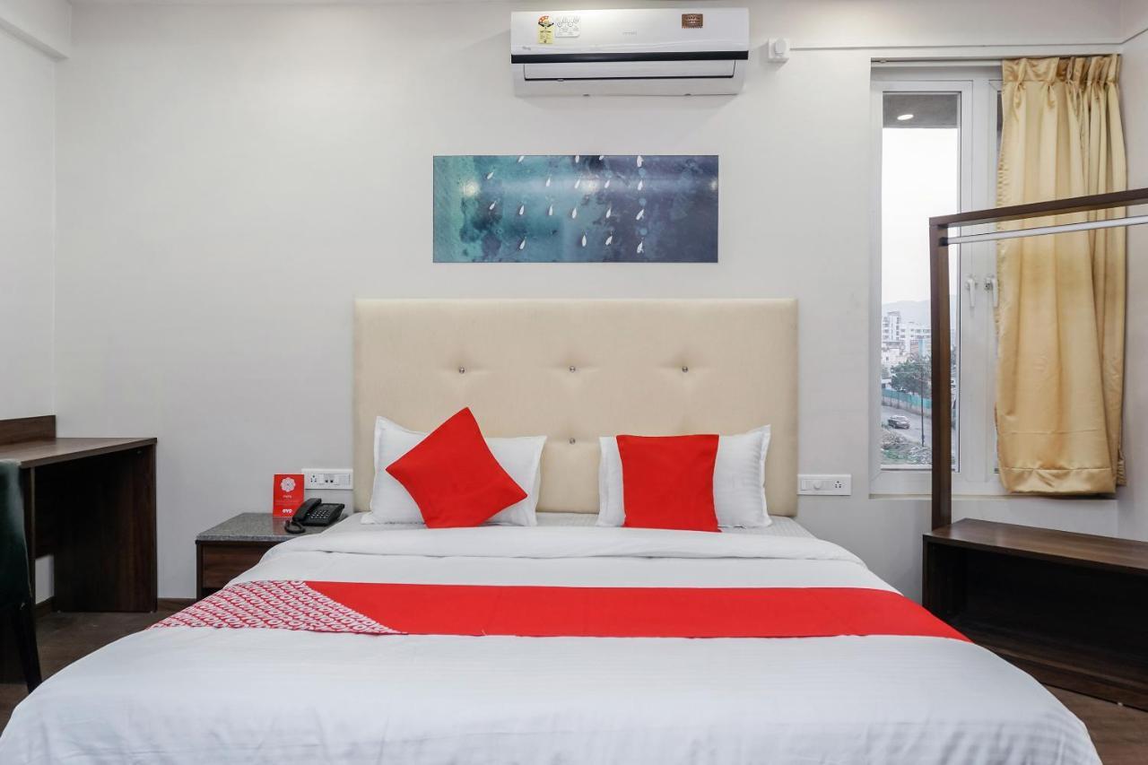 Oyo 16832 Hotel I Suite 2 Mangvadi Eksteriør billede